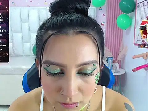 Snapshot of madhison_klain_s chatting on 18, 3, 2025 madhison klain s online show from 18, 3, 2025