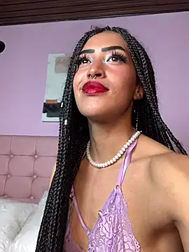 MichelleDiaz Pink online show from 2, 3, 2025