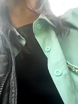 MichelleDiaz Pink online show from 18, 11, 2025