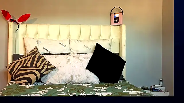 ebonylover1 online show from 18, 2, 2026