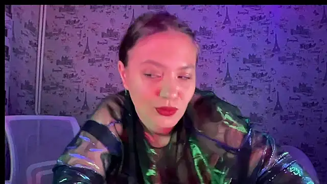 Snapshot of Just_Scarlet_ chatting on 11, 10, 2025 Just Scarlet online show from 11, 10, 2025
