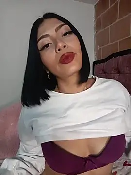 Snapshot of Kylie_brazt chatting on 29, 11, 2025 Kylie brazt online show from 29, 11, 2025