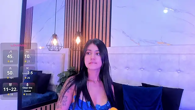 Snapshot of Madyson18 chatting on 24, 4, 2026 Madyson18 online show from 24, 4, 2026