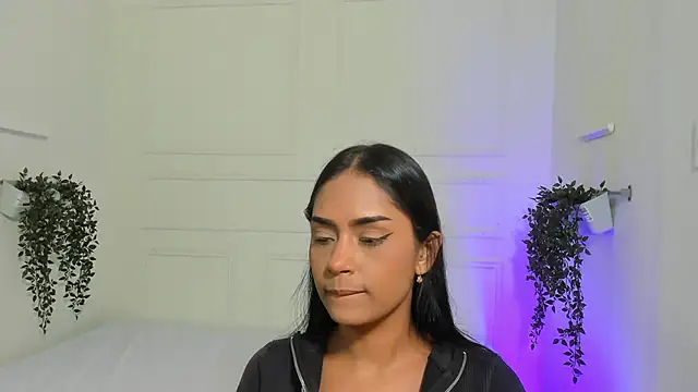 ChloeMoon9 online show from 14, 3, 2025