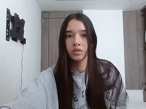  luna 777 online show from 20, 4, 2026