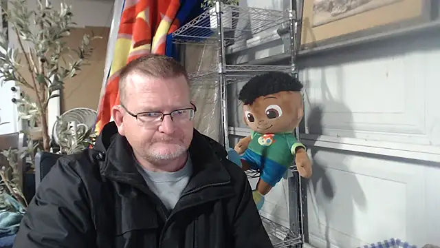 Randomoldguy615 online show from 21, 3, 2025