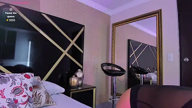 AnnieGibbyns online show from 22, 4, 2026