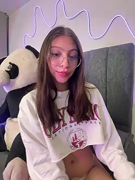 Dirty-Bunnyyy online show from 15, 5, 2026