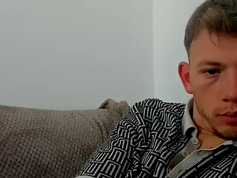 Snapshot of hotblondeguy69 chatting on 22, 10, 2025 hotblondeguy69 online show from 22, 10, 2025