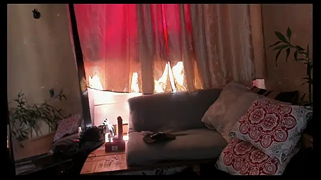 SoleiAndKairo online show from 29, 4, 2026