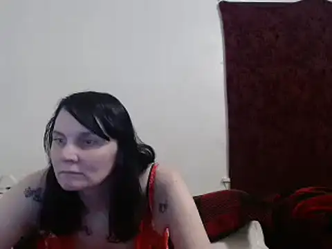 Hotmodel1984 online show from 8, 1, 2025