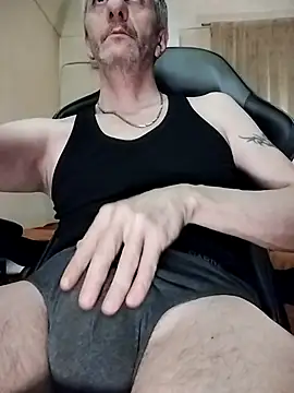 maxdaddy690 online show from 15, 3, 2025