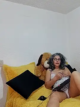 Victoria Lover online show from 23, 3, 2025