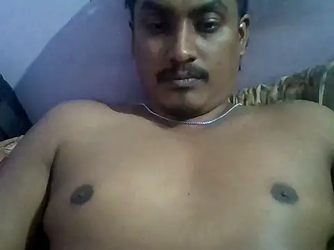 Snapshot of FreezyFreez chatting on 10, 9, 2025 FreezyFreez online show from 10, 9, 2025