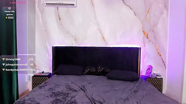 CutiePie69   online show from 18, 3, 2025