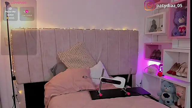 Snapshot of MiiaParker6972 chatting on 18, 2, 2026 MiiaParker6972 online show from 18, 2, 2026