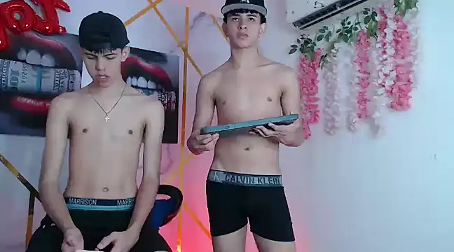 Snapshot of KING_OFF_BOYS chatting on 24, 2, 2025 KING OFF BOYS online show from 24, 2, 2025