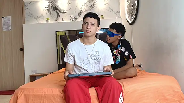 KING OFF BOYS online show from 13, 10, 2025