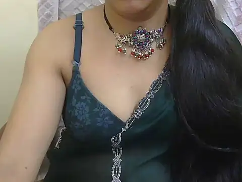 Snapshot of Lovely_Manvi chatting on 10, 9, 2025 Lovely Manvi online show from 10, 9, 2025