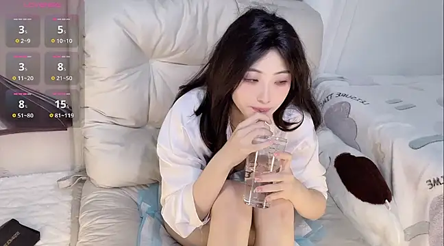 Snapshot of xiaolanlan3344 chatting on 20, 3, 2025 xiaolanlan3344 online show from 20, 3, 2025