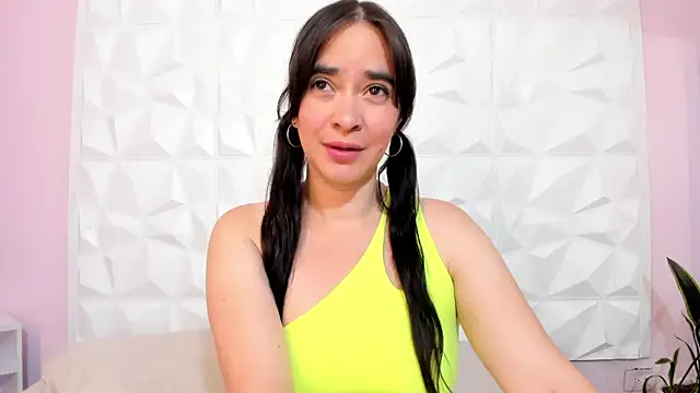 Snapshot of Valeriagomez_ chatting on 15, 3, 2025 Valeriagomez online show from 15, 3, 2025