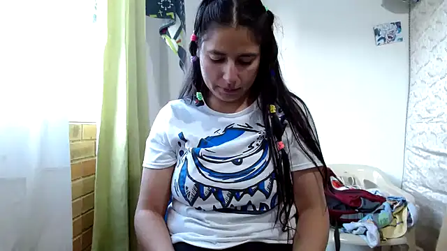 Escarcha-blue online show from 1, 11, 2025