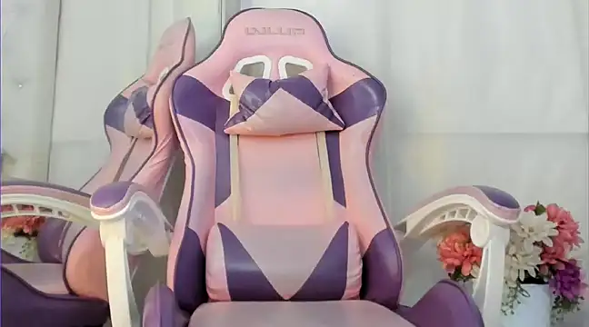 kamii arias online show from 11, 3, 2025