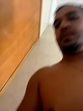 Snapshot of Lindp190194 chatting on 21, 11, 2025 Lindp190194 online show from 21, 11, 2025