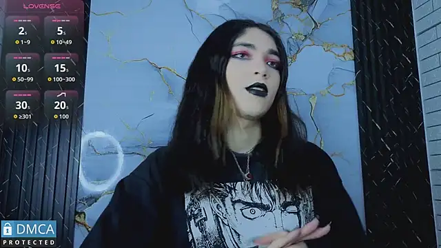 Snapshot of MaeveKuro chatting on 9, 6, 2026 MaeveKuro online show from 9, 6, 2026