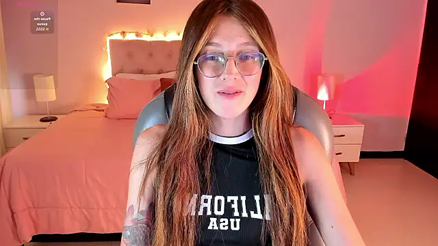 Emily Warren  online show from 24, 3, 2026