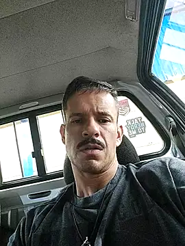 juniortche1313 online show from 24, 2, 2025