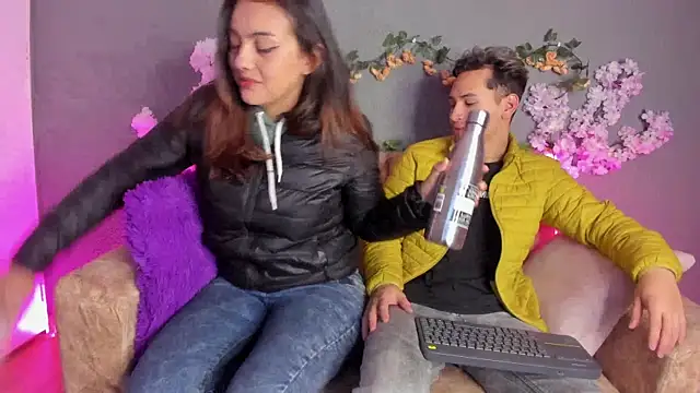 April Nick299 online show from 6, 3, 2025