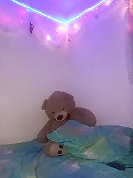 Valen thompsom 002 online show from 17, 12, 2025