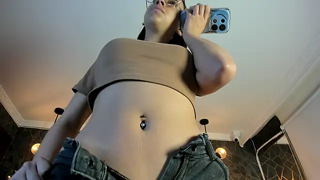 zephyra-angels online show from 4, 10, 2025