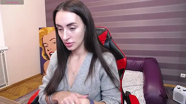 JenniferStone online show from 14, 11, 2025