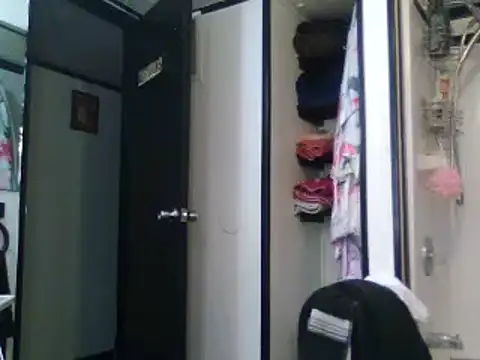 Snapshot of mrstoxox4594 chatting on 6, 3, 2025 mrstoxox4594 online show from 6, 3, 2025