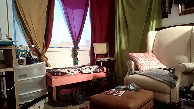 Snapshot of Foxxyhoneypott chatting on 14, 3, 2025 Foxxyhoneypott online show from 14, 3, 2025