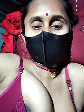 Snapshot of Divya_Chandok chatting on 11, 2, 2026 Divya Chandok online show from 11, 2, 2026