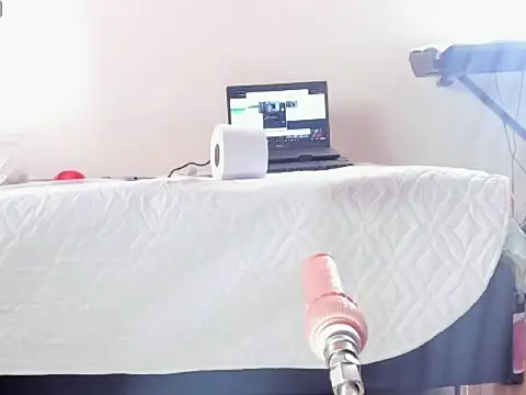 Snapshot of _Aragon__ chatting on 23, 9, 2025 Aragon online show from 23, 9, 2025