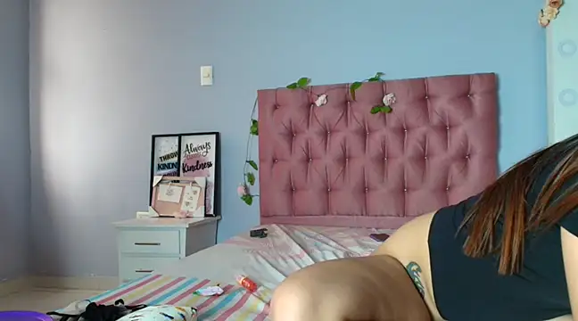Snapshot of yousweet-Scarett chatting on 1, 3, 2025 yousweet-Scarett online show from 1, 3, 2025