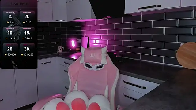 EmmaVictori1 online show from 15, 2, 2026