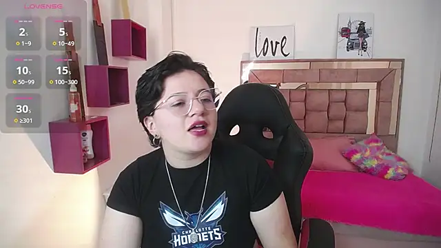 safyka online show from 6, 11, 2025