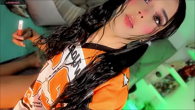 yaneycam online show from 21, 4, 2026