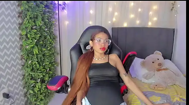 Snapshot of Aida_princess chatting on 6, 3, 2025 Aida princess online show from 6, 3, 2025