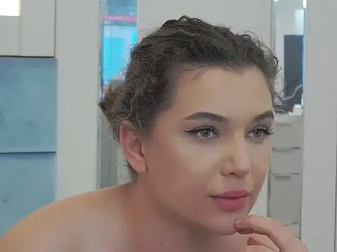 vixenhugv online show from 21, 7, 2026