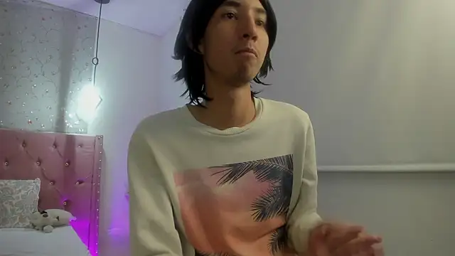 loverisu-coral online show from 21, 2, 2026