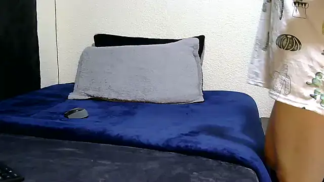 Snapshot of Novata chatting on 7, 10, 2025 Novata online show from 7, 10, 2025