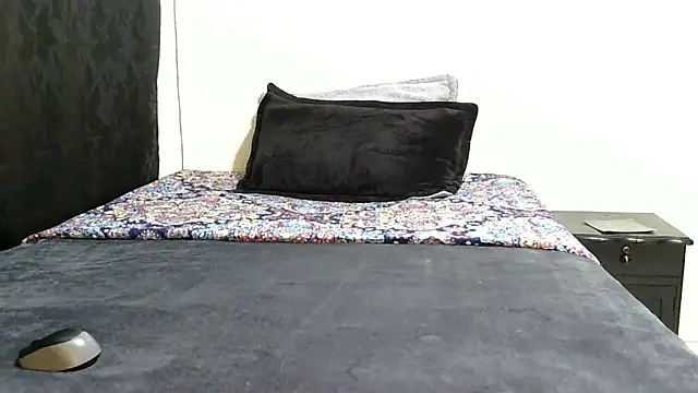 Snapshot of Novata chatting on 9, 10, 2025 Novata online show from 9, 10, 2025