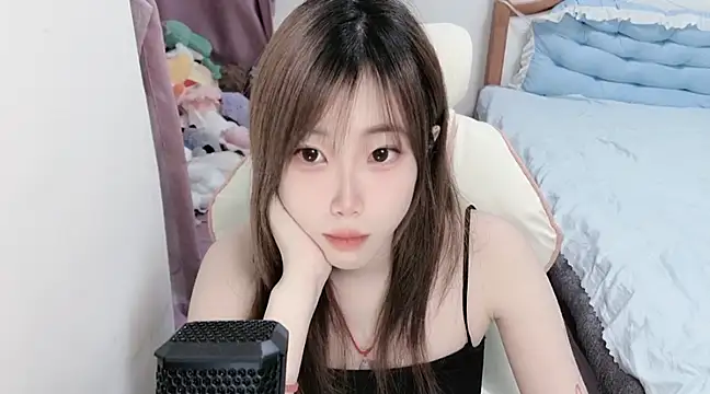 Snapshot of vivian-vv chatting on 22, 3, 2025 vivian-vv online show from 22, 3, 2025