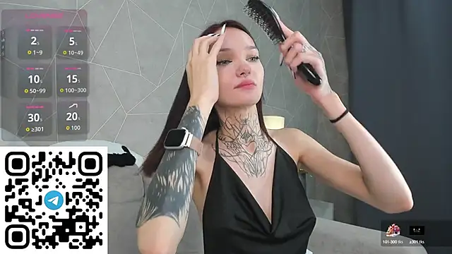 Snapshot of Selena_Sharp chatting on 16, 9, 2025 Selena Sharp online show from 16, 9, 2025